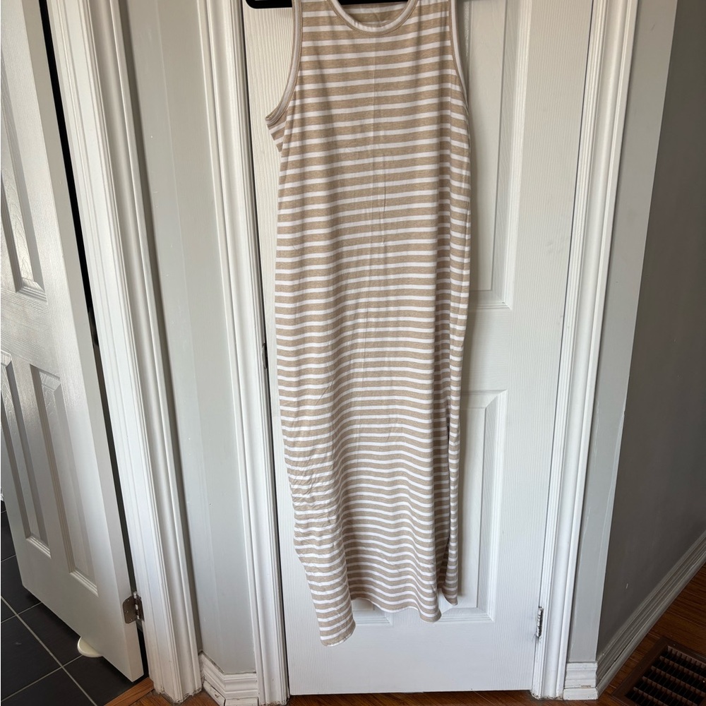 OAK & IVY Cream Sleeveless T-shirt Maxi Sundress - NWOT